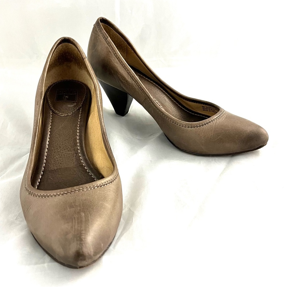Frye Regina Pump Leather Stacked Heels sz 8